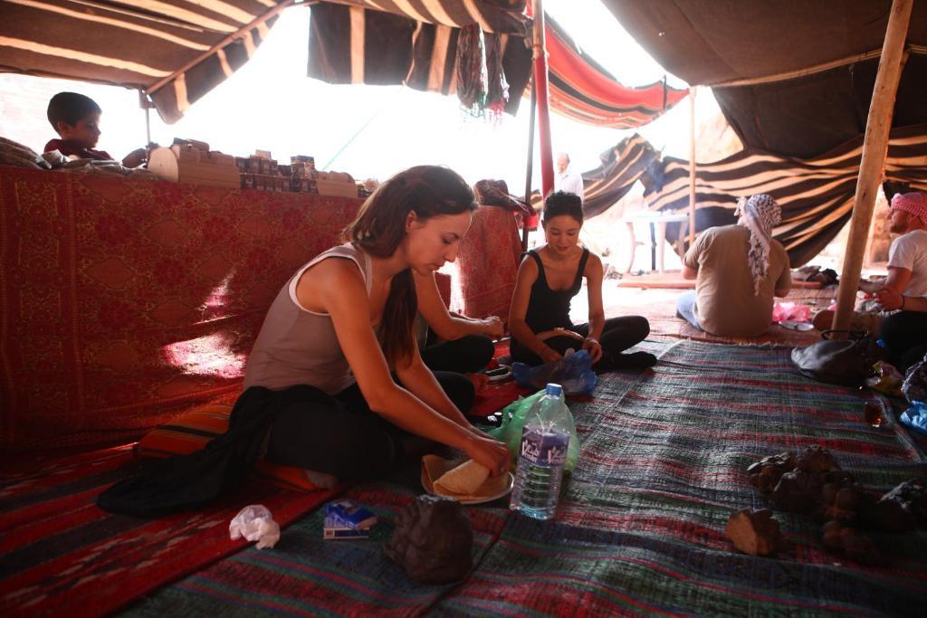 וואדי רם Bedouin Expedition מראה חיצוני תמונה